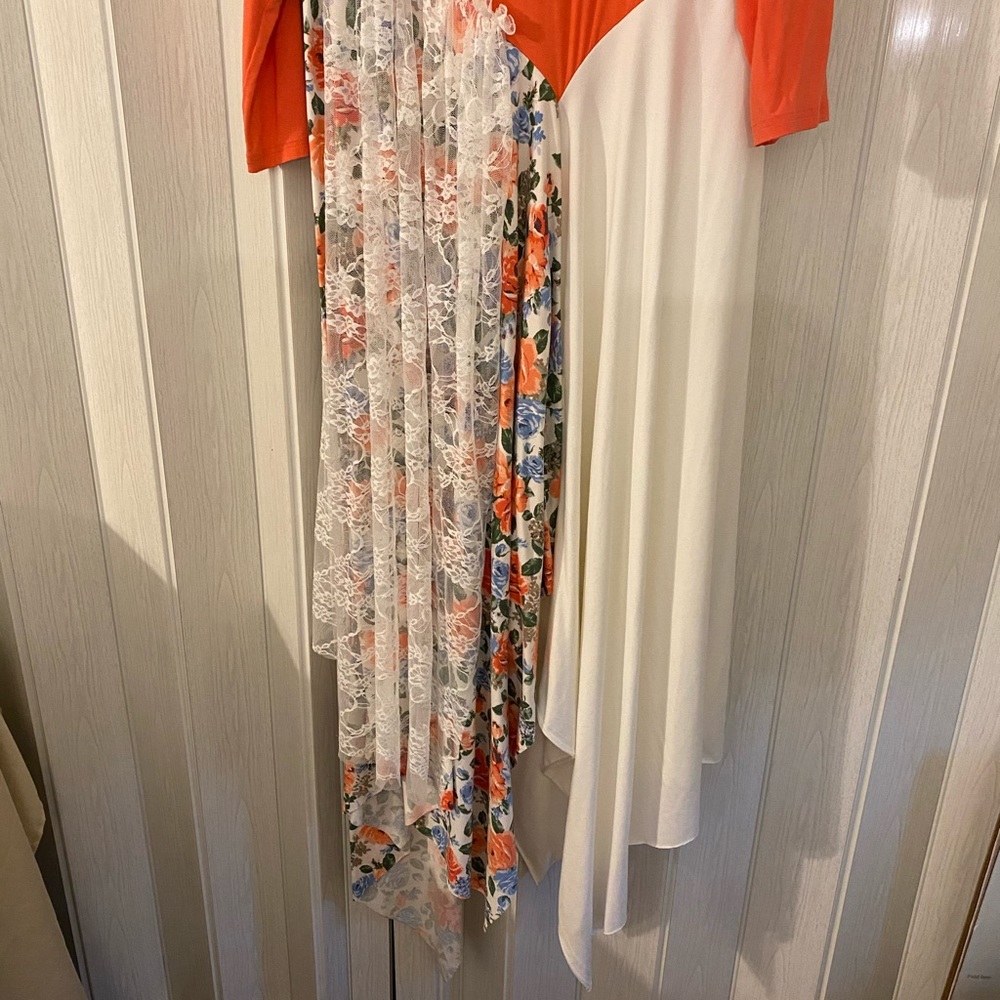 Custom made dress. - Picture 2 of 10